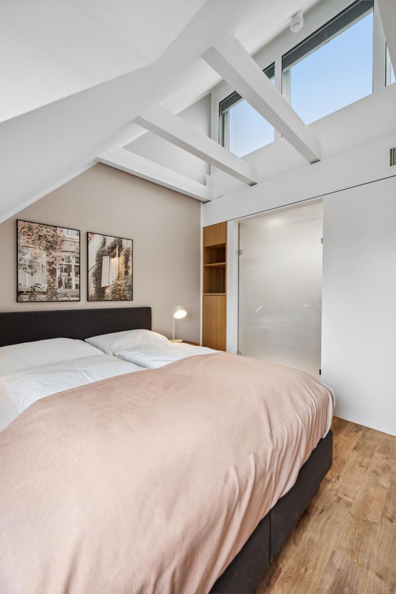 Limehome Basel Muenzgasse Room photo