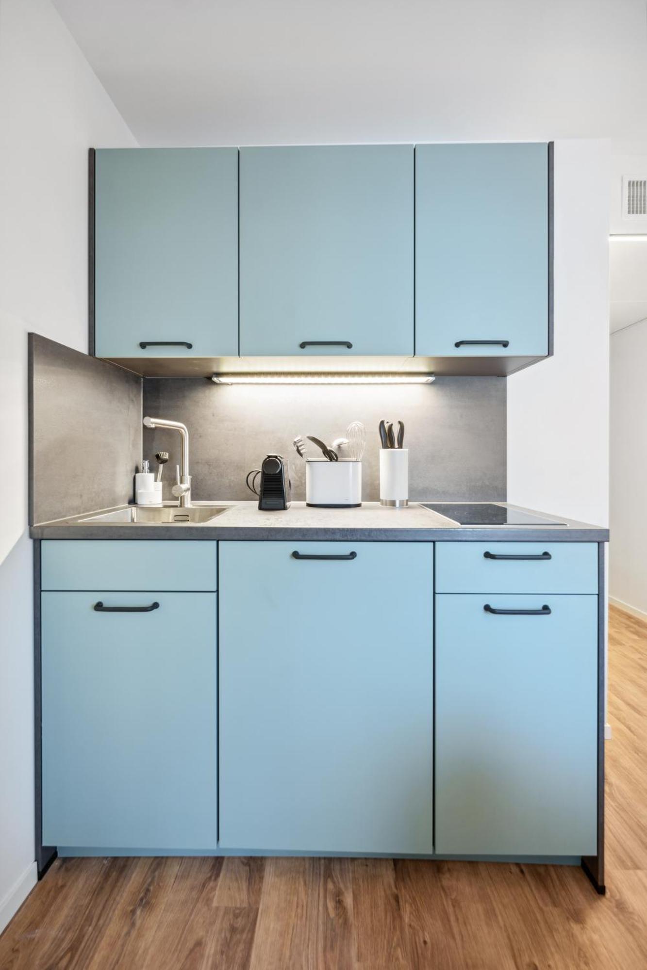 Limehome Basel Muenzgasse Room photo