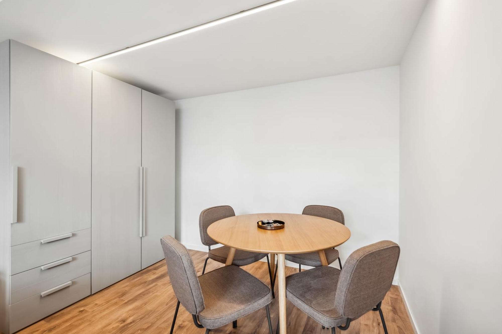 Limehome Basel Muenzgasse Room photo