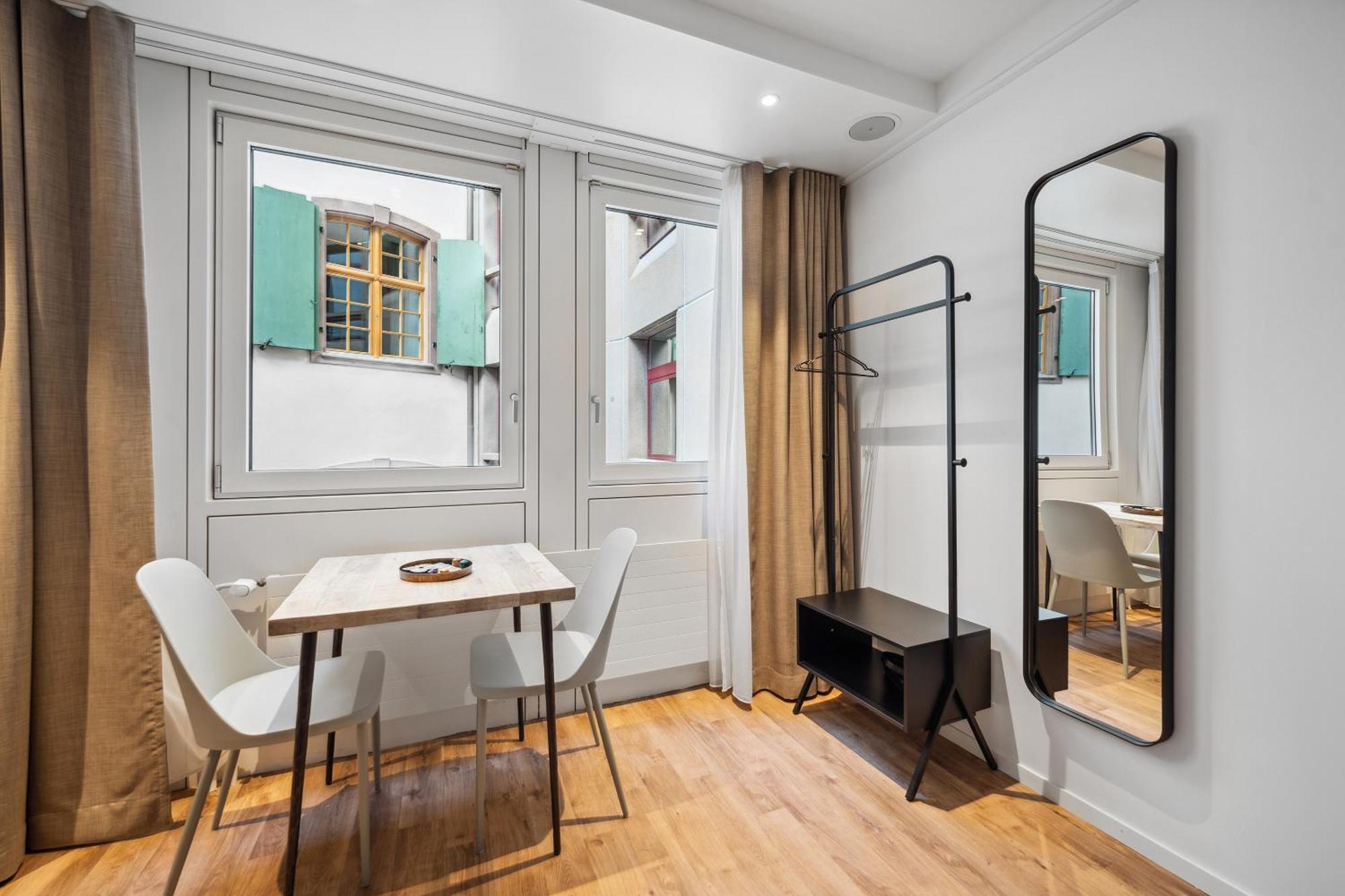 Limehome Basel Muenzgasse Exterior photo